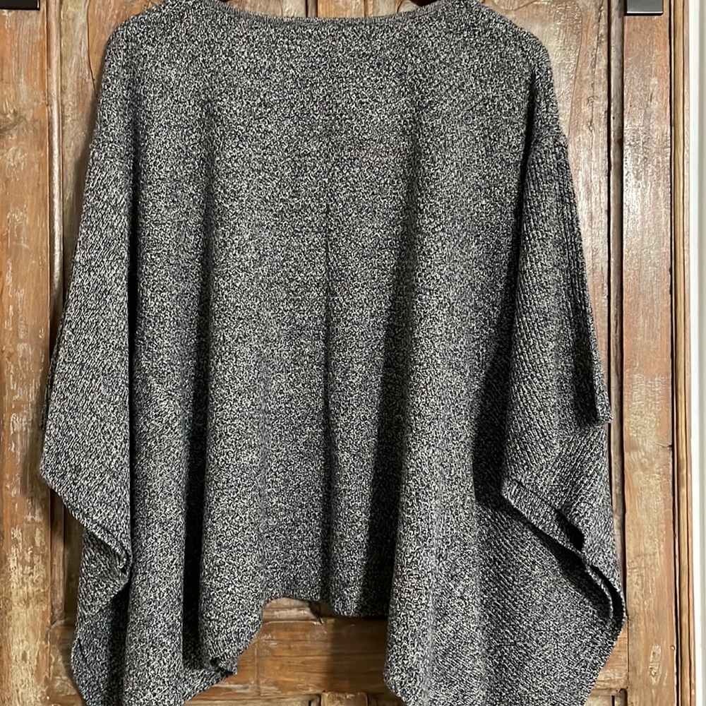 LOFT Poncho Style Black/Navy/Cream Sweater Size M/L - Picture 2 of 10